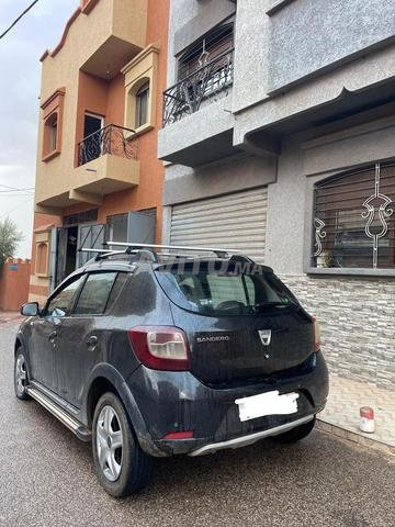 Dacia Sandero Diesel Manuelle 2013 à Khénifra - 2