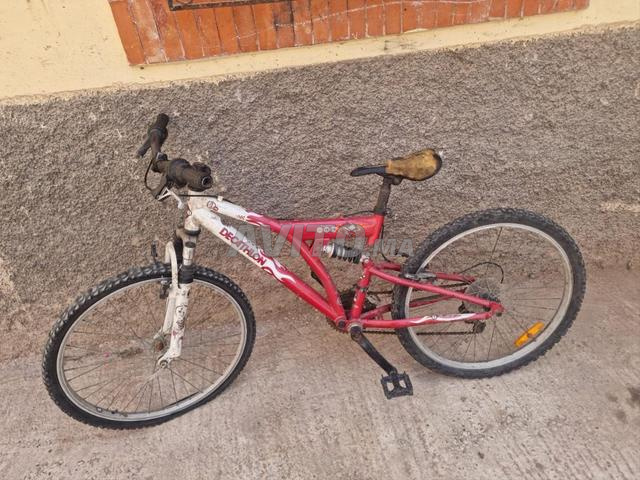 دراجتان هوائيتان من نوع Top Bike و Decathlon - 2