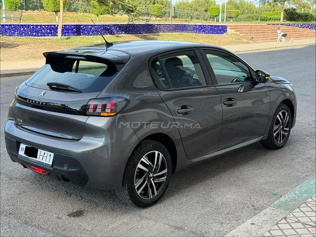 208 automatique 2022 premier main