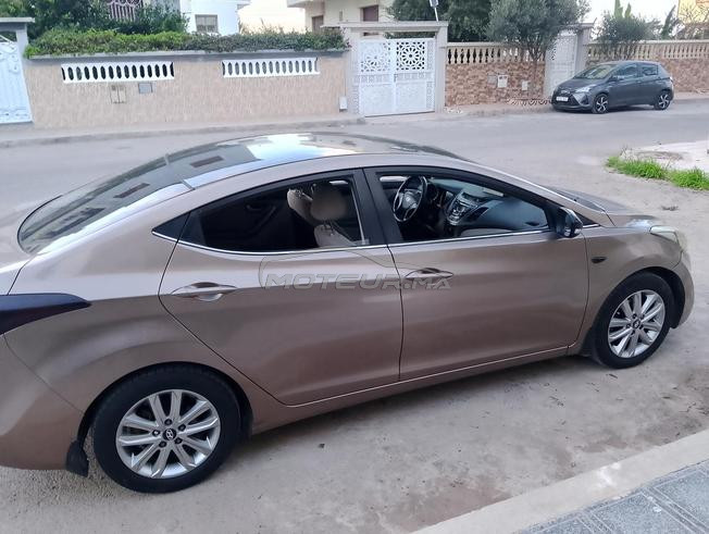 Elantra manuelle encore propre 