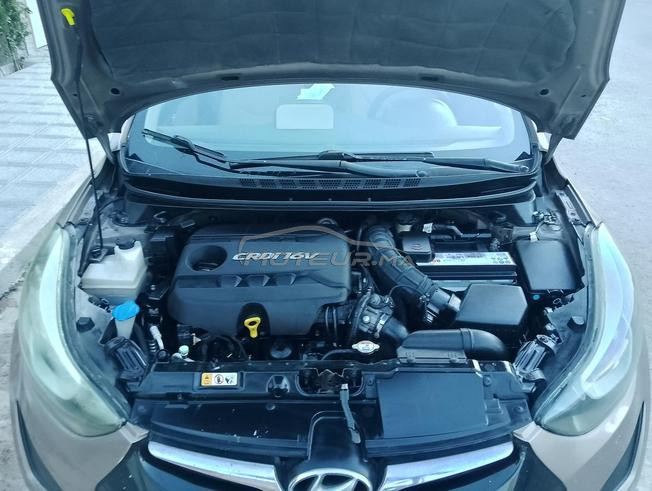 Elantra manuelle encore propre 