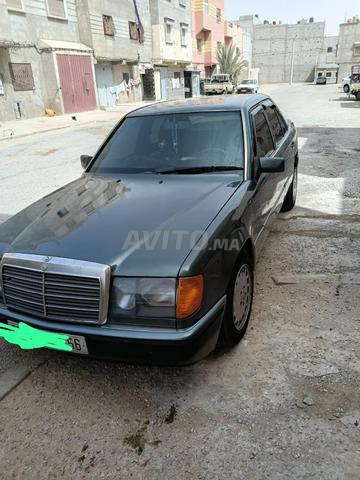 Mercedes-Benz 250 Diesel Manuelle 1988 à Laâyoune - 2