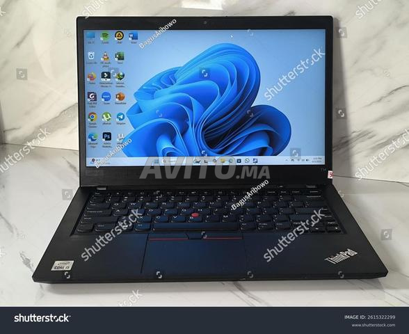 PC Portable Lenovo Ryzen 3 4300U 8Go RAM SSD 256Go
