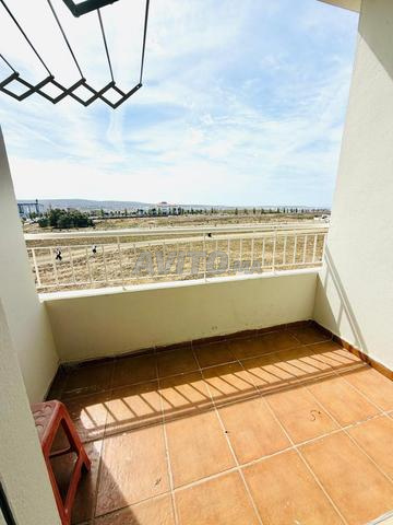 Appartement à louer 70 m² à Tanger - 2
