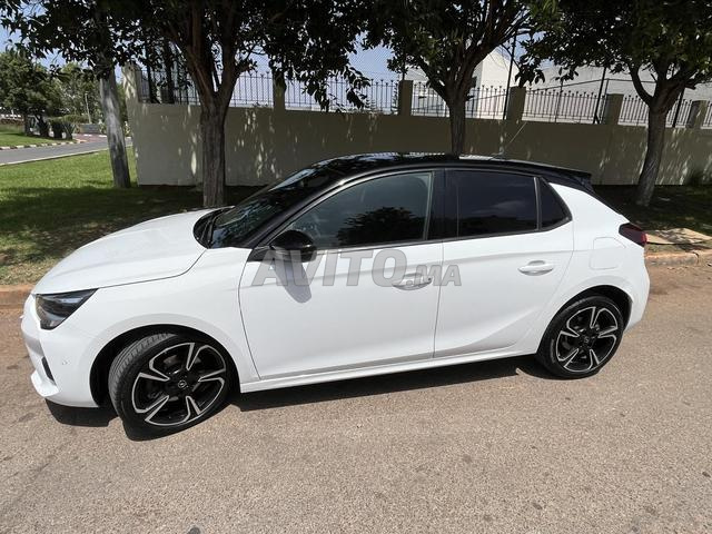 Opel Corsa Diesel Manuelle 2022 à Rabat - 2