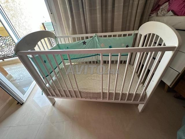 سرير مع مرتبة - 2