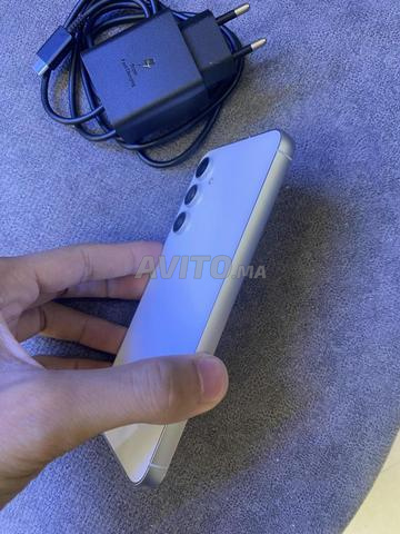 Samsung S23 FE 256G Bon état - 2