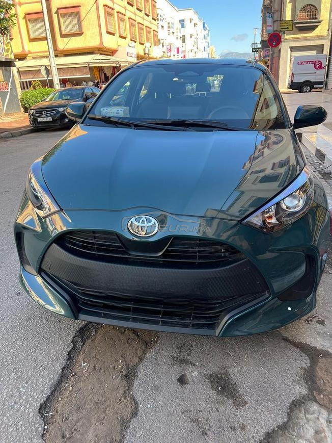 toyota yaris hybrid a vendre