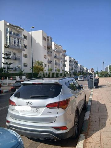 Hyundai Santa Fe Diesel Automatique 2017 à Rabat - 2
