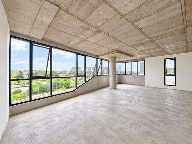 PLATEAU DE BUREAU NEUF 106M CASA FINANCE CITY