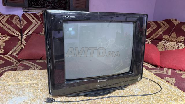Téléviseur Globevision à tube – TV ancienne - 2