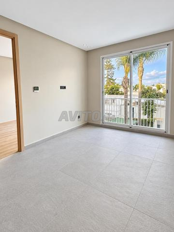 🏡 Studio vide à louer – Oasis - 2