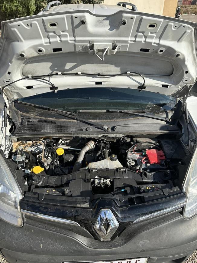 Renault Kangoo Diesel Manuelle 2019 à Ouled Berhil