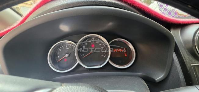 voiture Logan dacia 