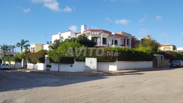 Villa dans le quartier de Hay Riad Rabat