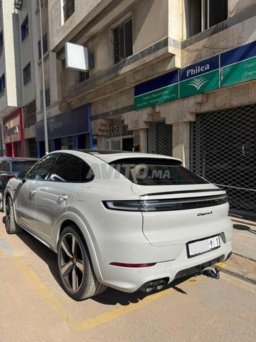 Porsche Cayenne - 2