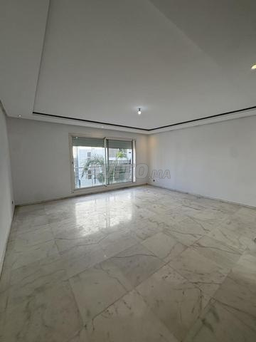 Superbe appartement 3 chambres Prestigia Hay Riad