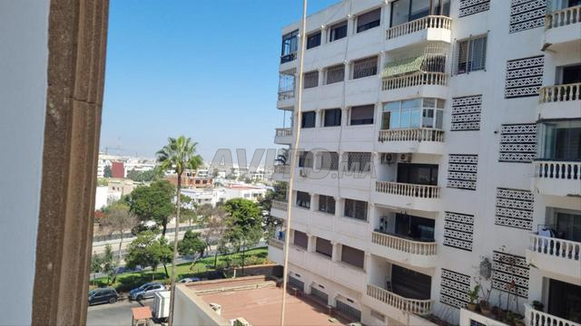Appartement à louer 184 m² à Rabat
