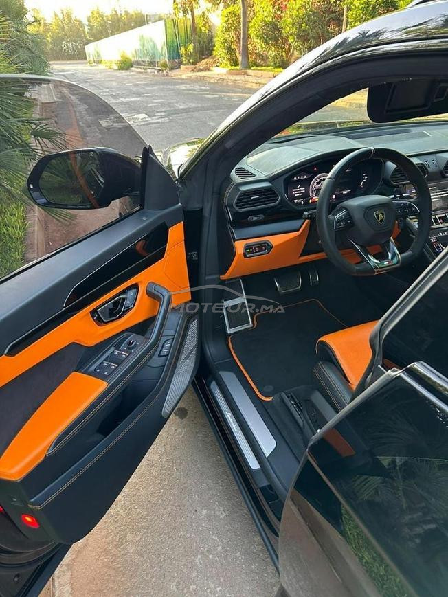 Lamborghini Urus Essence Automatique 2021