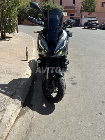 Honda XADV 750