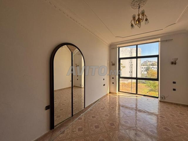 Spacieux appartement 4 chambres à louer à Iberia - 2