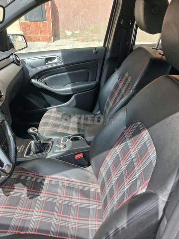 Mercedes-B200 (0661808067) - 2