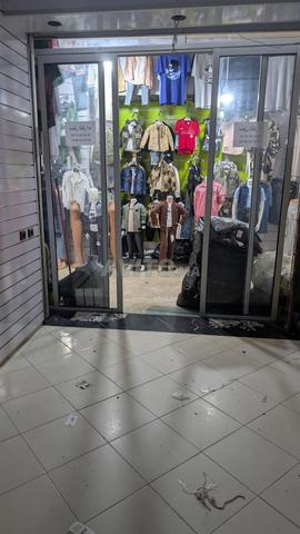 Local commercial à vendre à Qaysaria Noha - 2