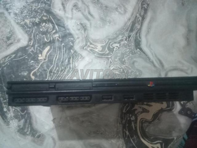 Playstation 2 propre à vendre pour 200 MAD - 2