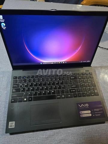 Sony i5 10ème Ram 8 disque 256 SSD écran 15