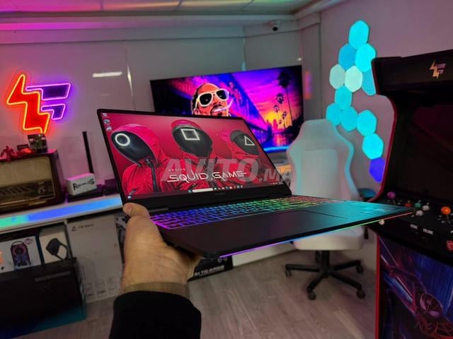 HP OMEN MAX RTX 5080 16GB Ultra 9 275HX 32GB 1TB