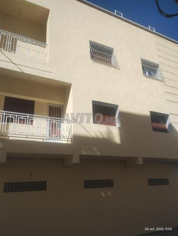 maison 3 façade comercial  - 2