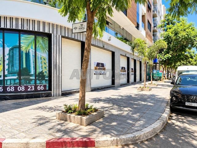 MAGASIN DE 133 M2 À VENDRE / LA VILLE HAUTE CENTRE