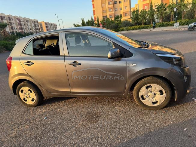 kia picanto 2023 tres bon etat