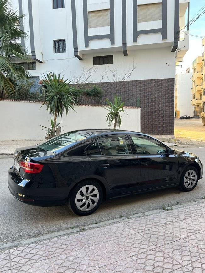 vw jetta 2017 2L automatic 