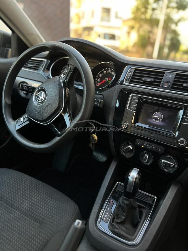 vw jetta 2017 2L automatic 