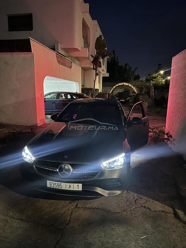Mercedes-Benz 220 Diesel Automatique 2023 à Rabat