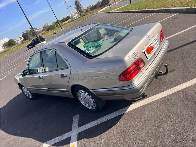 mercedes e220d 1998