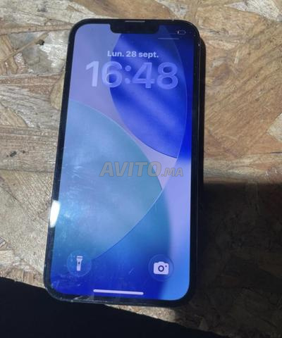 iPhone 13 Pro - 2