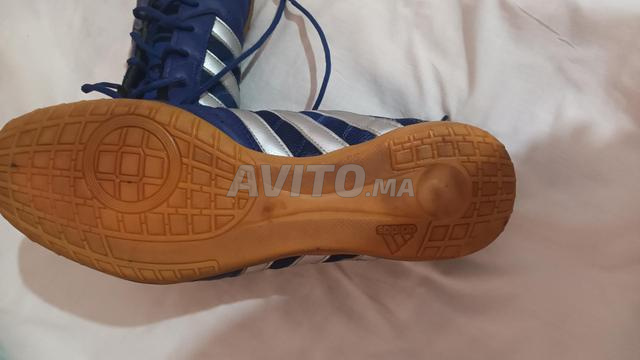 Chaussure de sport d'occasion en bon état - 2