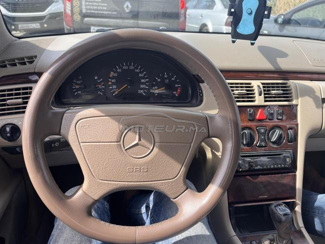 mercedes e220d 1998