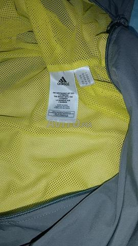 Veste Adidas encore propre - 2