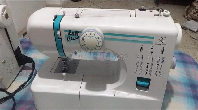 Machine à coudre - 2