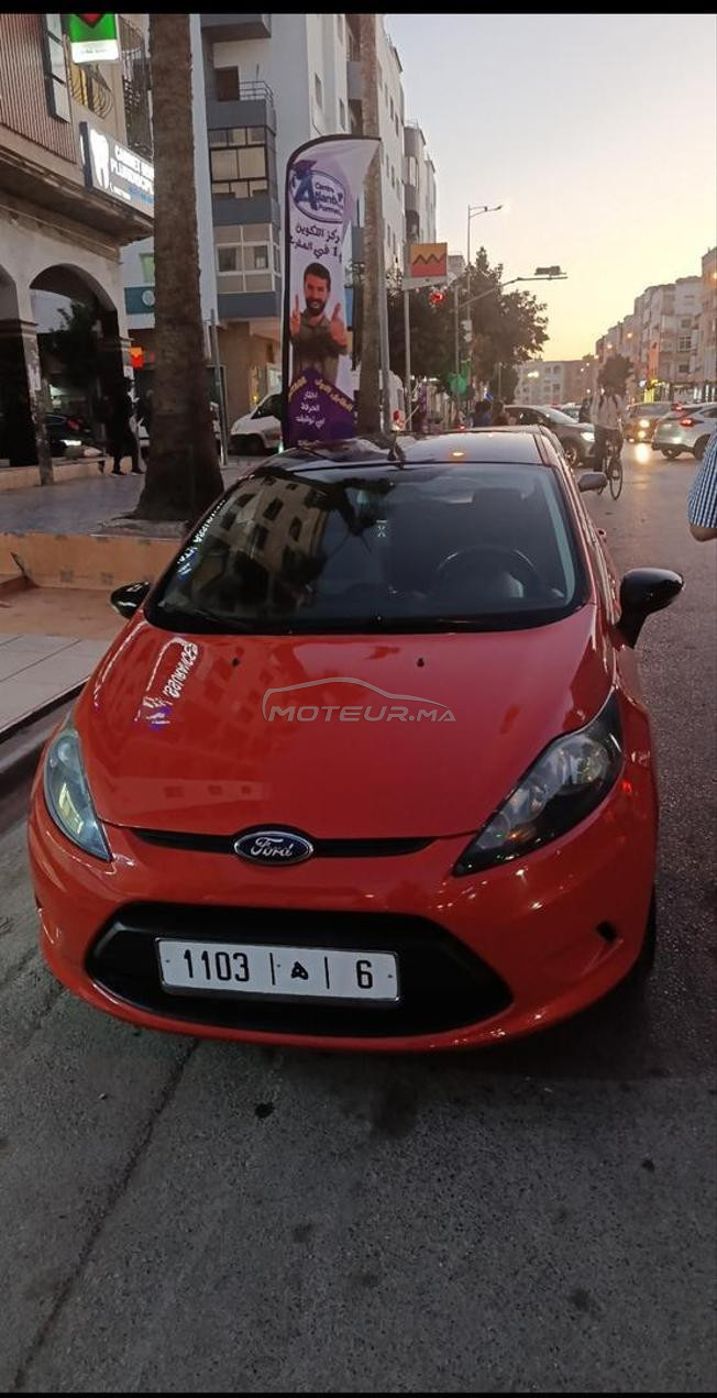 ford fiesta  a vendre 