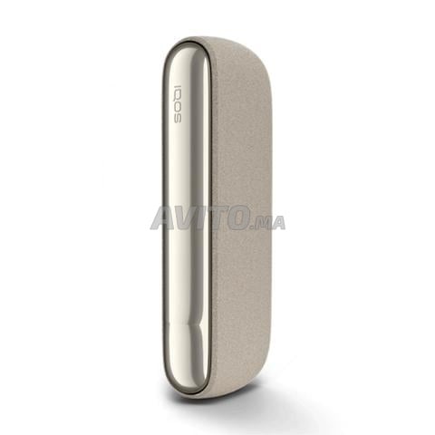 IQOS ILUMA بيج وكابل Type-C