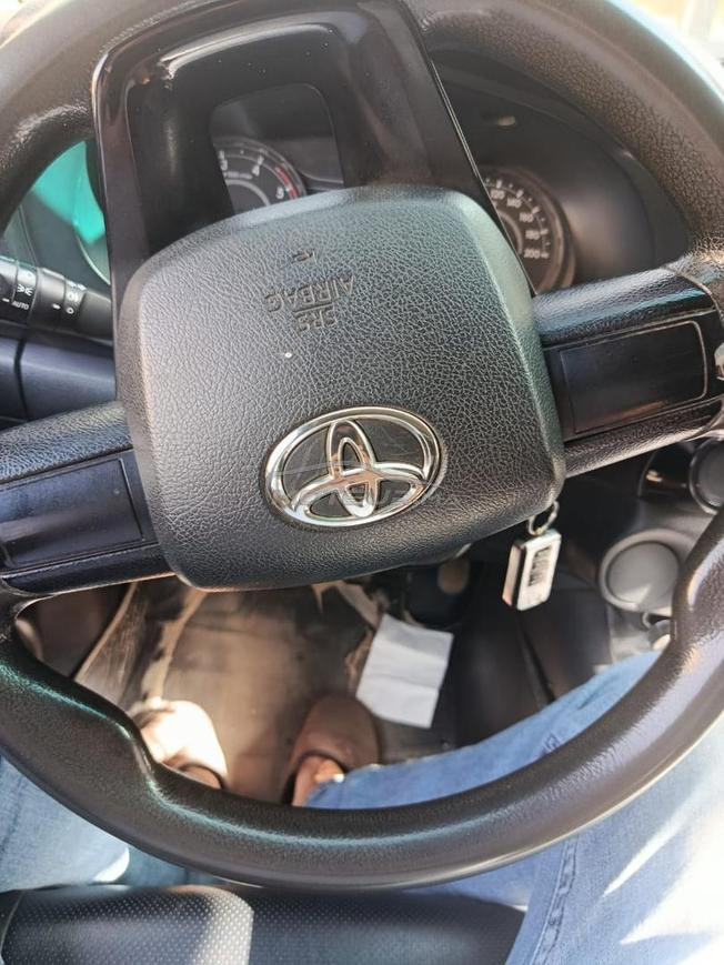 toyota hilux 2017