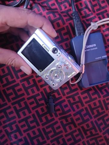 Canon Digital IXUS 30 - 2