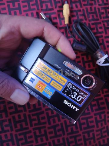 Sony Cyber-shot DSC-T50 - 2