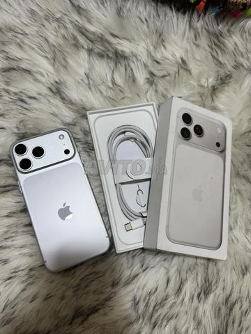 iPhone 17 Pro Max 256 Go Argent - 2