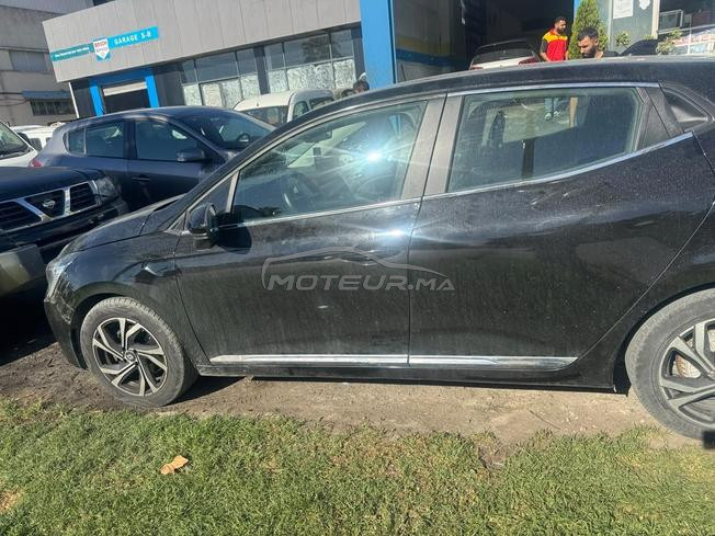 Renault Clio Diesel Manuelle 2023 à Tanger
