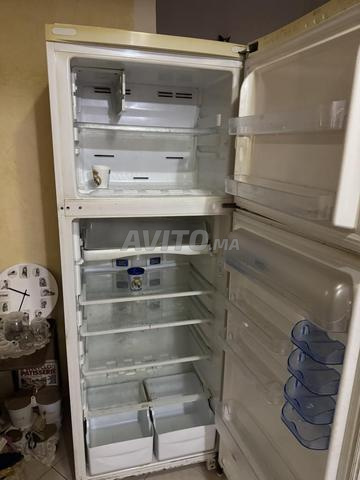 ثلاجة أريستون نو فروست بحالة جيدة جداً - 2